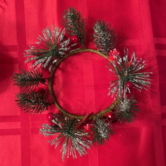 Christmas candle votive and greenery centerpiece 6” - Picture 4 of 8